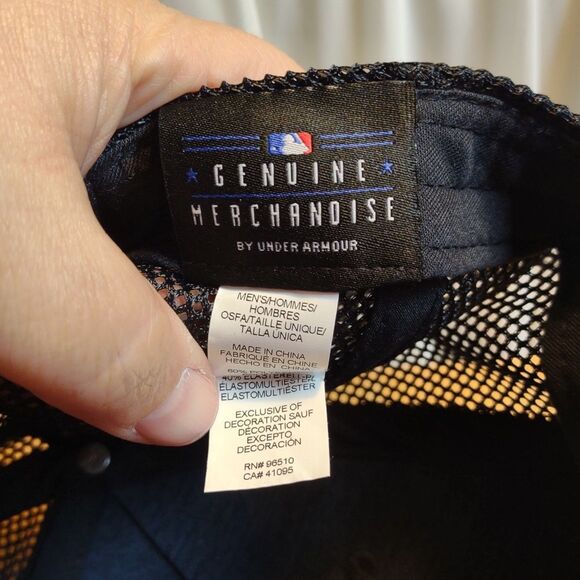 Under Armour Pittsburgh Pirates Trucker Snapback Hat - NWOT - Picture 7 of 8